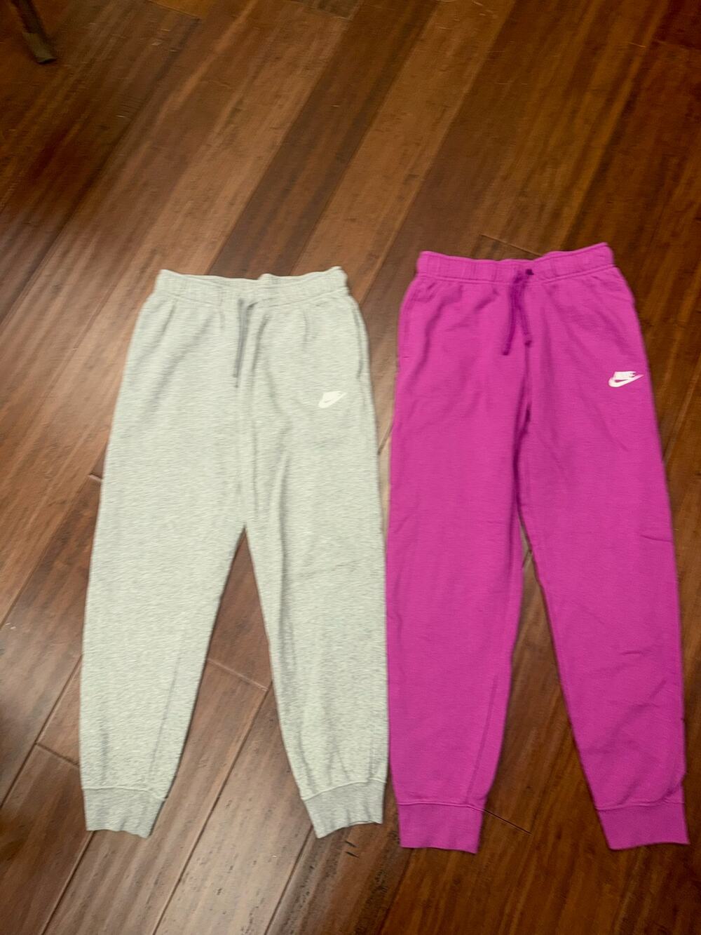 Nike Sportswear Club Fleece Joggers Purple & Grey Small LOT (2)